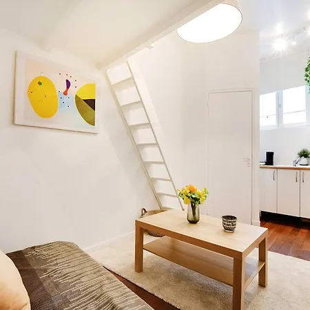 Charming Studio- 2p-saint Paul 公寓 *